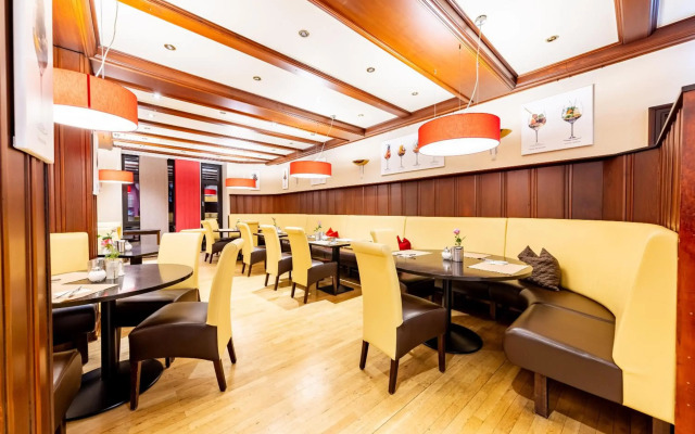 Maingau Hotel