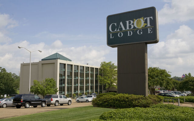 Cabot Lodge Millsaps