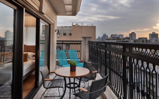 Jacob Samuel Hotel