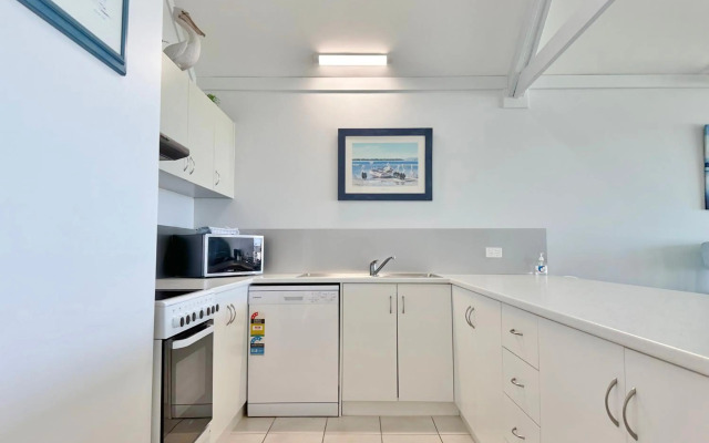 Waterfront Apartment 2 - Kalbarri WA