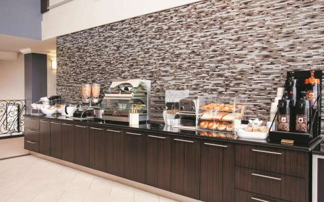 La Quinta Inn & Suites by Wyndham Dublin - Pleasanton