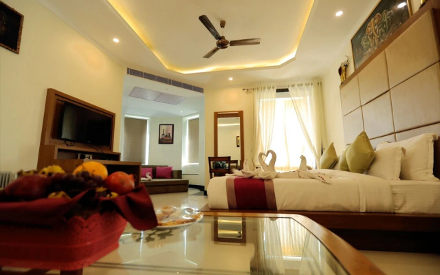 The Everest Hill Resort