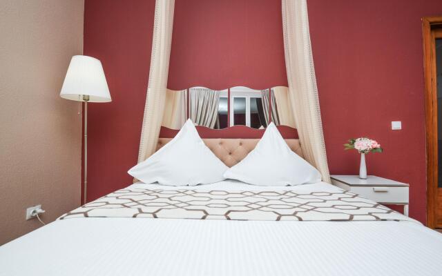 Royal Apart (Роял Апарт) на Малышева