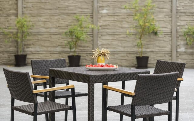 Hotel Na Farmě Choťovice