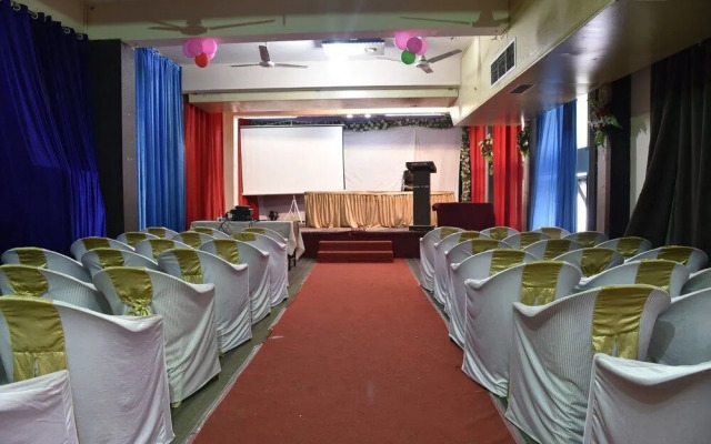 Hotel IC Inn by OYO Rooms