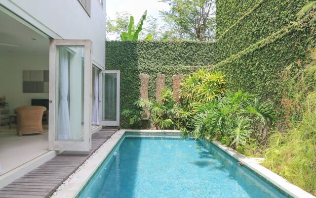 Casanusa Villa Jimbaran Bali