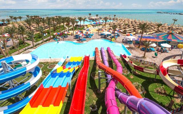 Hawaii Riviera Club Aqua Park Resort - Families and Couples only