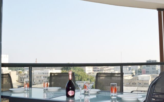 Apartment Emeraude | 2BR | Tel Aviv | Florentin | Ma'on St | #TL16