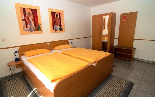 Messe-Hotel Waldruhe