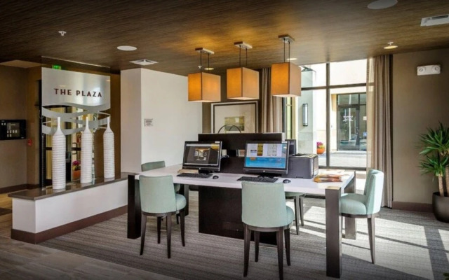 Global Luxury Suites Foster City