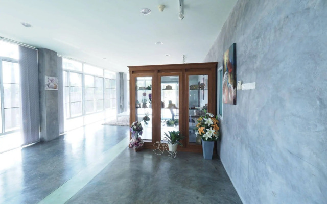 Prannary Pool Villa