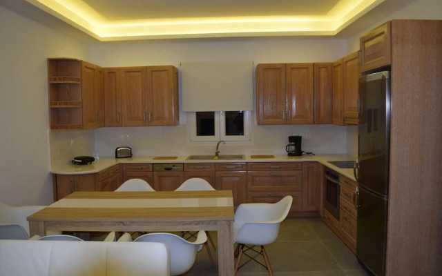 Giannoulaki Resort
