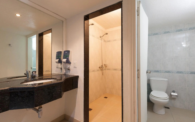 Hotel Romimar