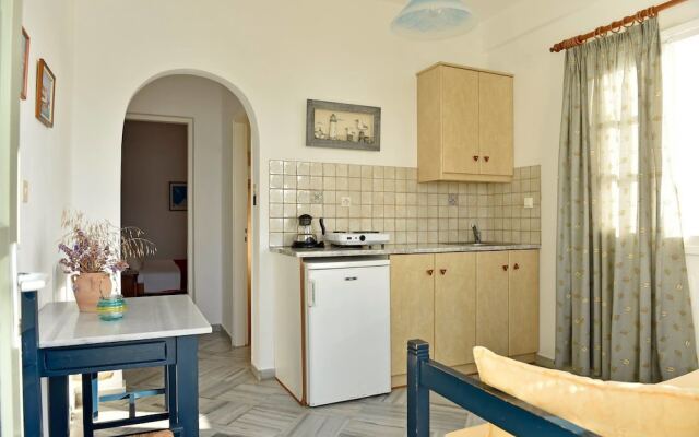 Hara Studios and Apartments
