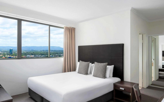 Mantra Sun City – Guest Rooms – Gold Coast