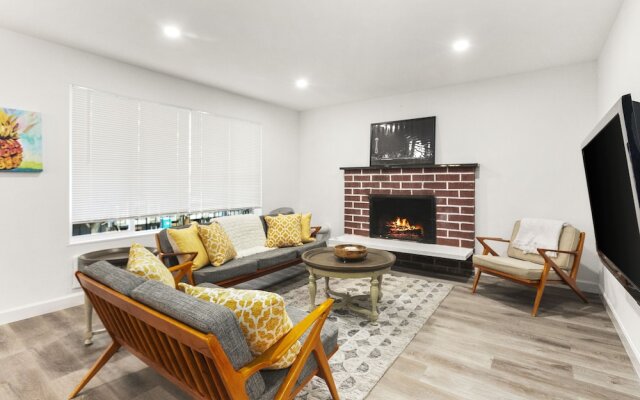 Beacon Hill Retro - Central Location