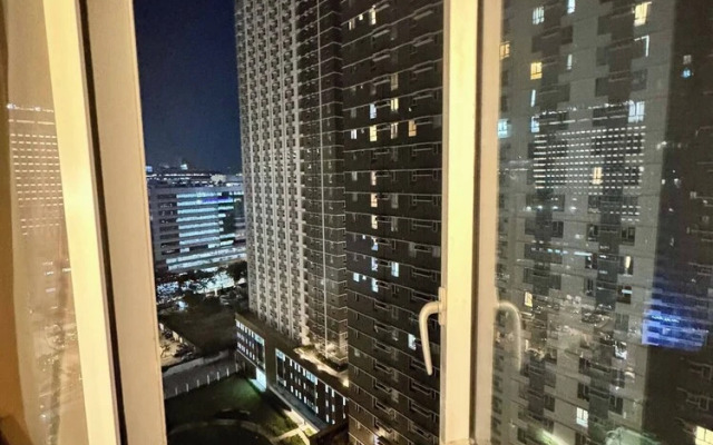 Cozy Studio in Cebu City With Garden View