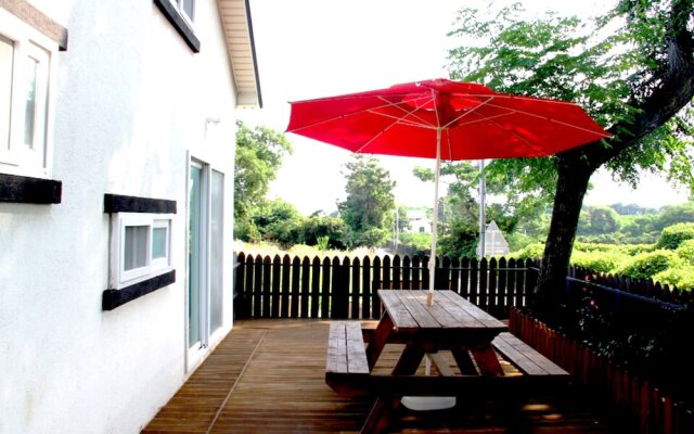 Casa Linda Pension-Acommodation