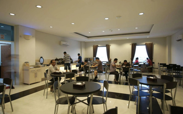 Hotel 88 Mangga Besar VIII by WH
