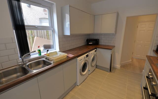 Inviting Holiday Home in Coventry Near Coventry University