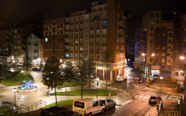 Markelenea - Bilbao – Casco Viejo – Parking – WIFI Gratis