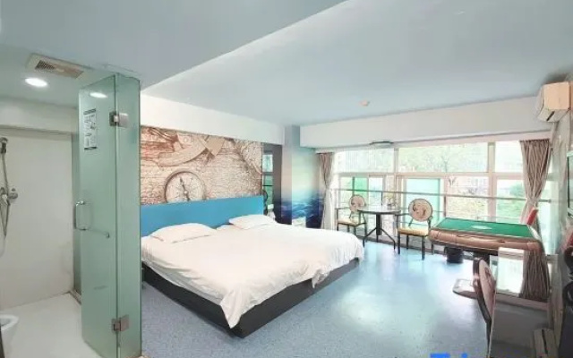 Sanming Four Seasons Sunshine Theme Inn