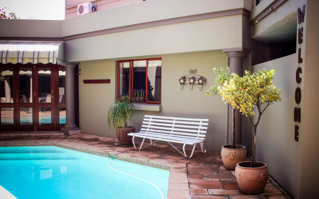 Silver Palms Guest House