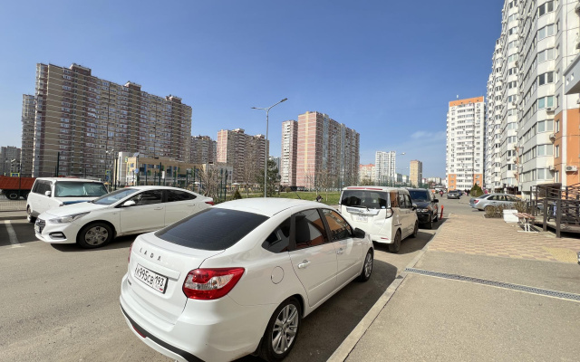 КакДома на Героя Владислава Посадского 24