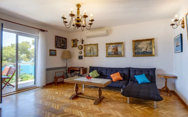 An Apartment Magnolia