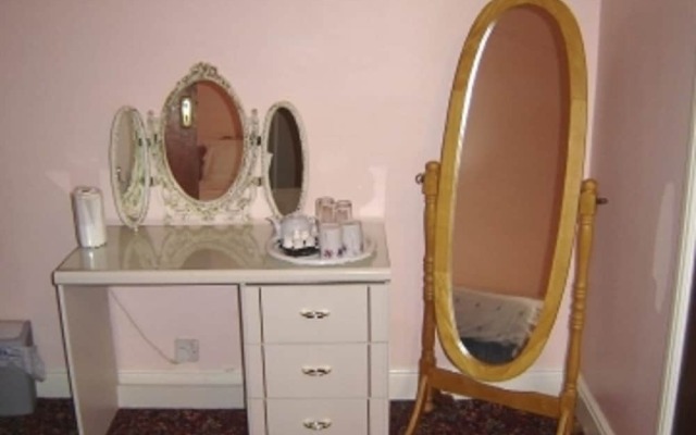 Alpha Milton Guest House