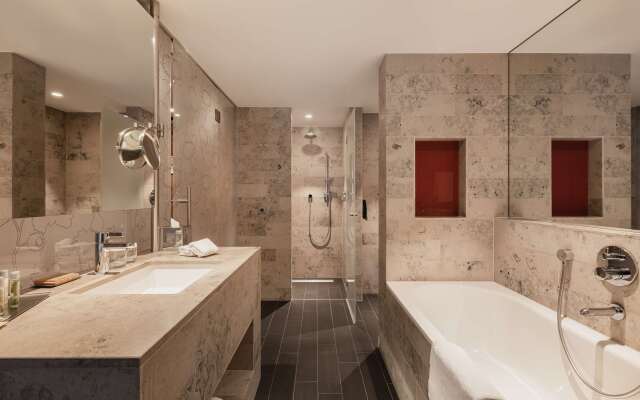 Hilton The Hague