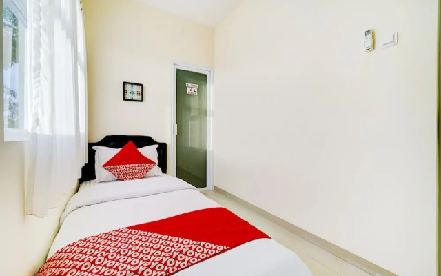 Super OYO 90778 River inn Malioboro
