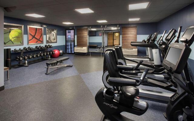 The Crossroads Hotel, Newburgh