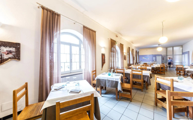 Meli Hotel