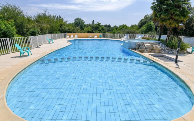 Gite in a Holiday Park With Swimming Pool