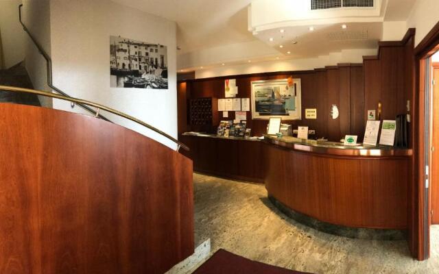 Hotel Roma