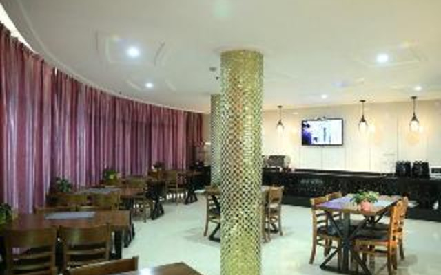 GreenTree Inn Taizhou Taidong Railway Station Business Hotel