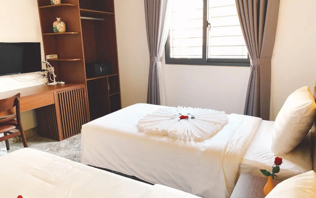 Hanoi La Cascada House & Travel