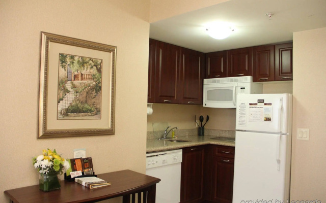 Staybridge Suites London by IHG