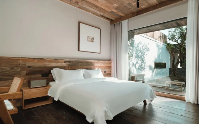 Emeishan Hetang Yunqi Tangquan Homestay