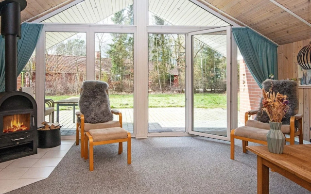 8 Person Holiday Home in Oksbol