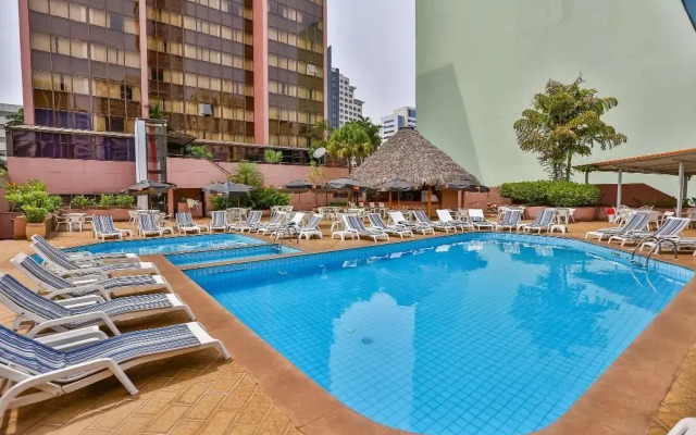 Castro's Park Hotel