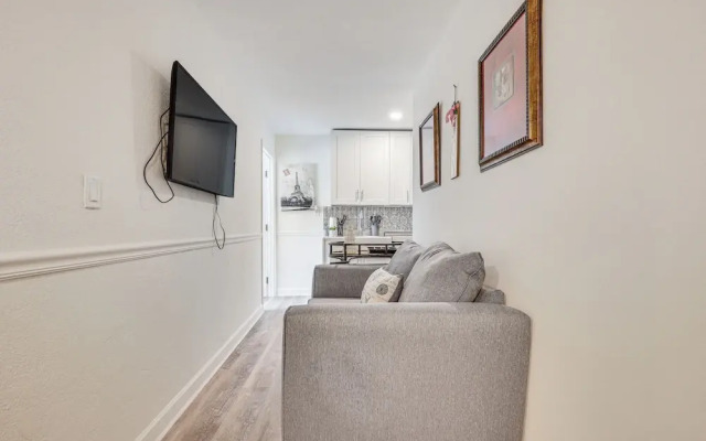 Hollywood Hideaway: Close to Dtwn & Beaches