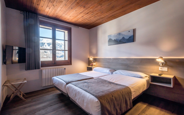 Hotel SNO Mont Romies