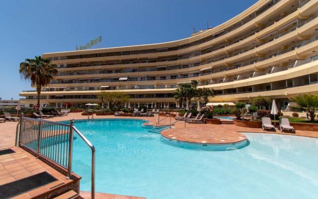 Santa Maria 105 - Two Bed with sea views