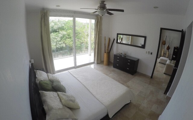 Mamitas Village 202-A by Playa Silvestre - Adults Only