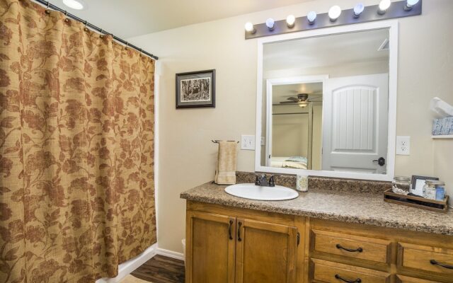 Fabulous, Fun, Fortress