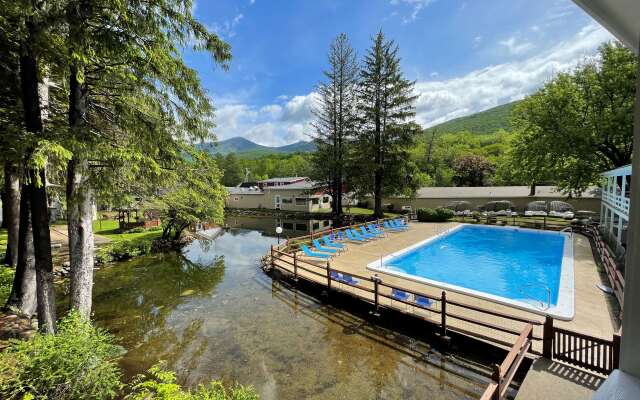 Woodwards White Mountain Resort, BW Signature Collection