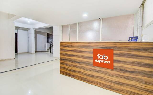 FabHotel Purple Orchid