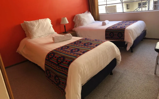 Papucho's Guest House